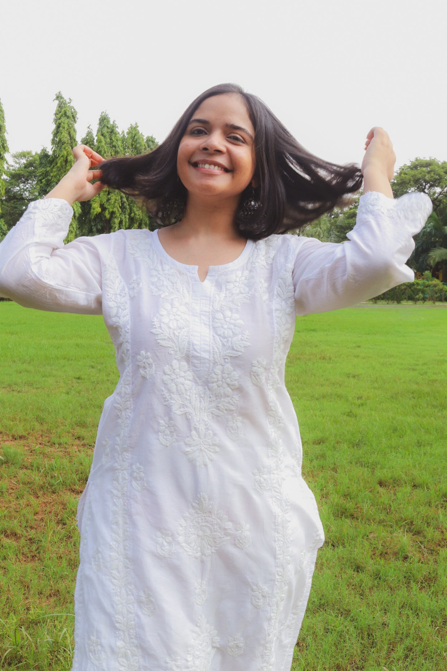 White Chanderi Afghani Set – Handcrafted Chikankari Kurta & Pants