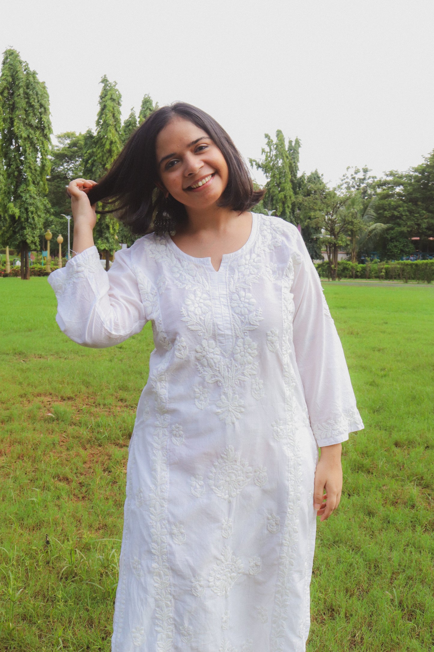 White Chanderi Afghani Set – Handcrafted Chikankari Kurta & Pants