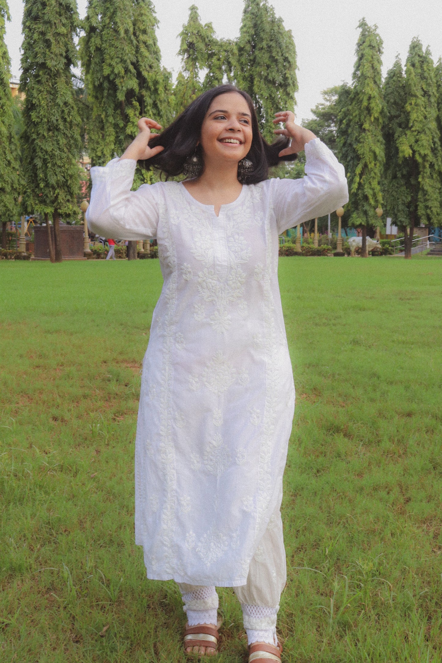 White Chanderi Afghani Set – Handcrafted Chikankari Kurta & Pants